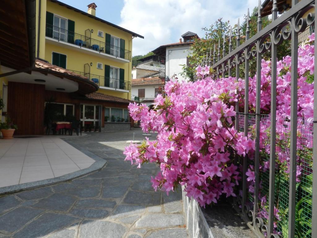 Hotel San Giacomo Lake Maggiore Exterior foto